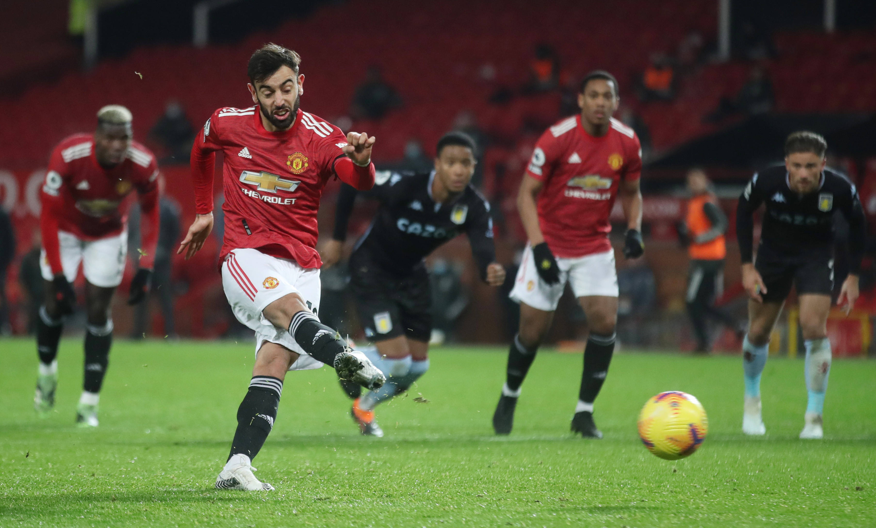 KAIYUN SPORTS-凯恩在TES比赛中大比分领先今晚皇家马德里复出首秀之后，冲刺阶段西汉姆止住颓势的简单介绍