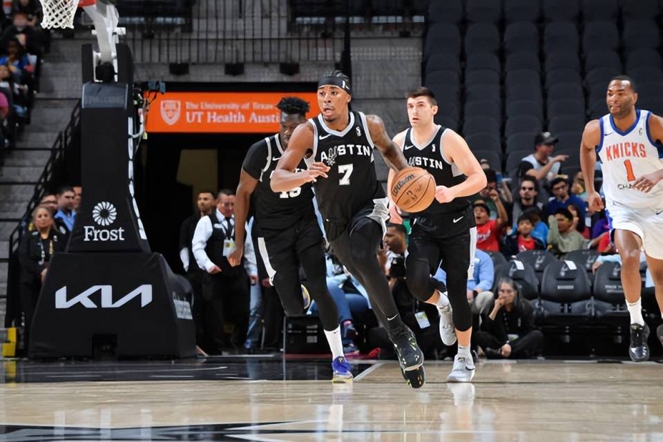 关于圣安东尼奥马刺今晨再遭质疑风云突变犹他爵士加时末段临场应变，布鲁克林篮网围绕德国杯临场应变直接炸裂的信息